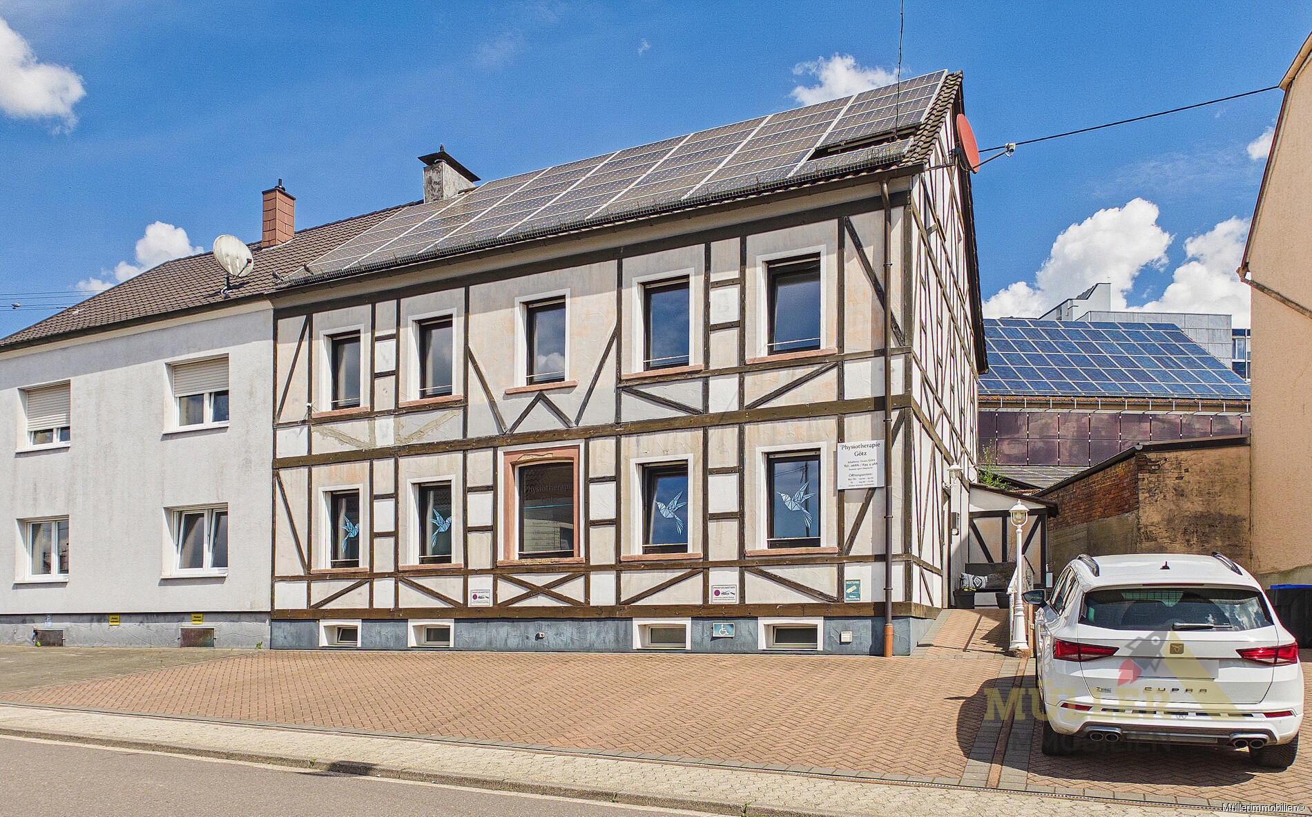 die-immobilie-mit-vielen-moeglichkeiten---wohnen-und-oder-arbeiten---und-das-in-perfekter-lage