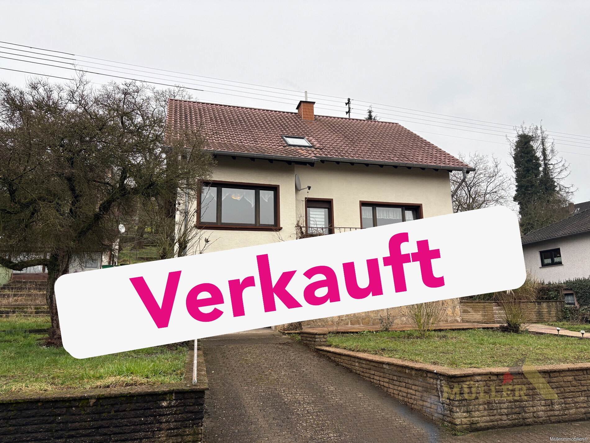seltene-gelegenheit-in-saarfels-einfamilienhaus-mit-viel-platz-und-garten